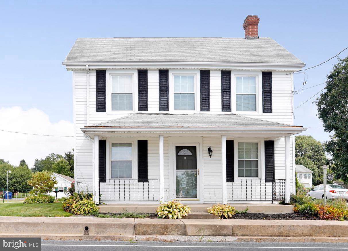 15650 Pennsylvania Avenue - Photo 1