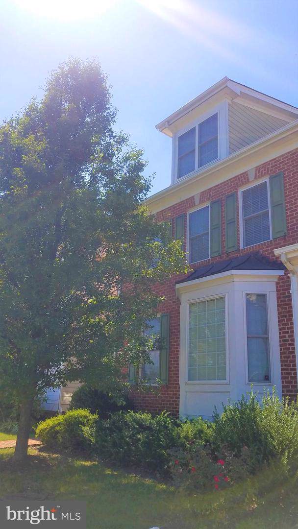 3806 Carriage Hill Drive - Photo 1