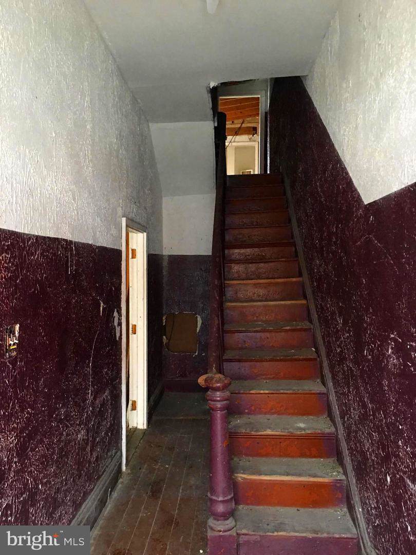 1707 Lexington Street - Photo 1