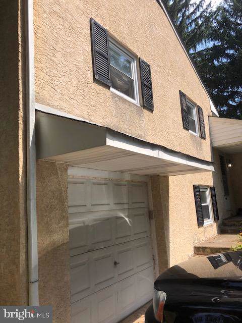 548 Highland Avenue - Photo 1