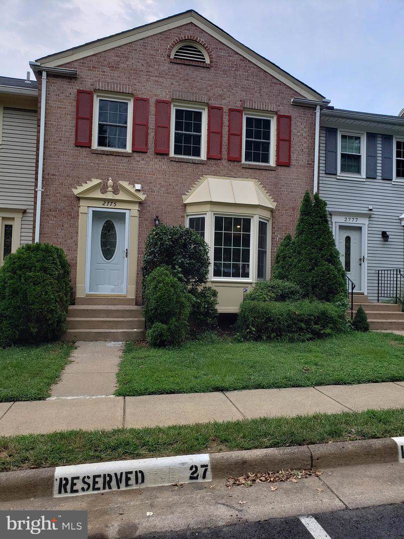 2775 Knollside Lane - Photo 1