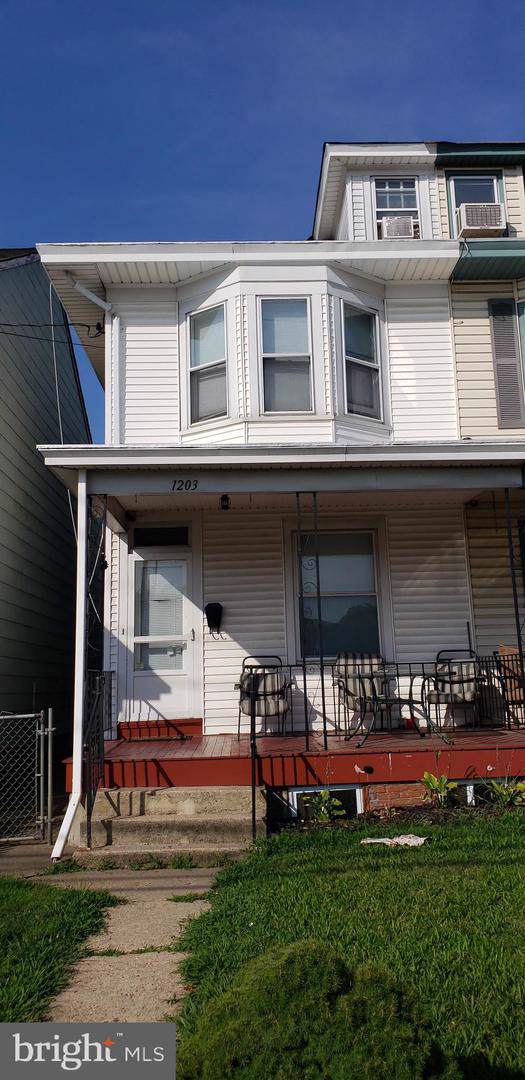 1203 Chambers Street - Photo 1