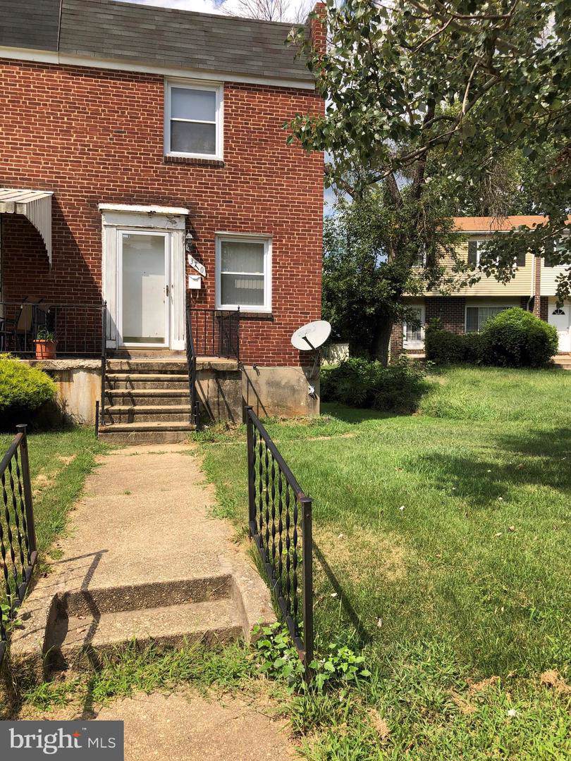 3710 Springwood Avenue - Photo 1