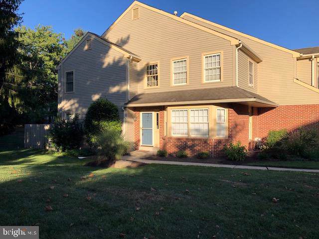 231 Towyn Court - Photo 1