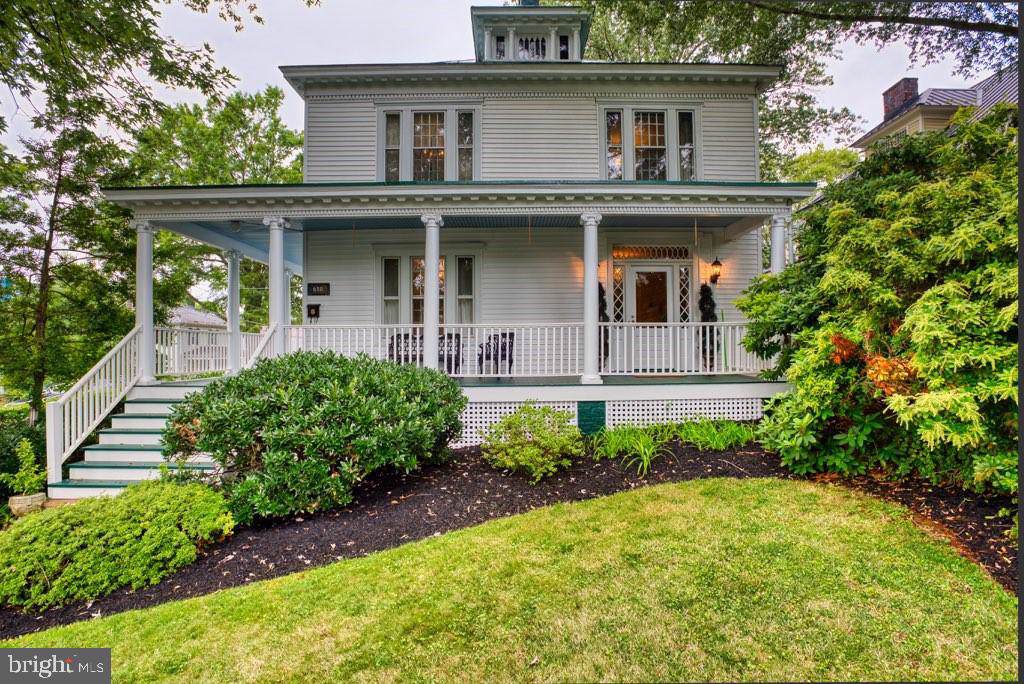 610 Blue Ridge Avenue - Photo 1