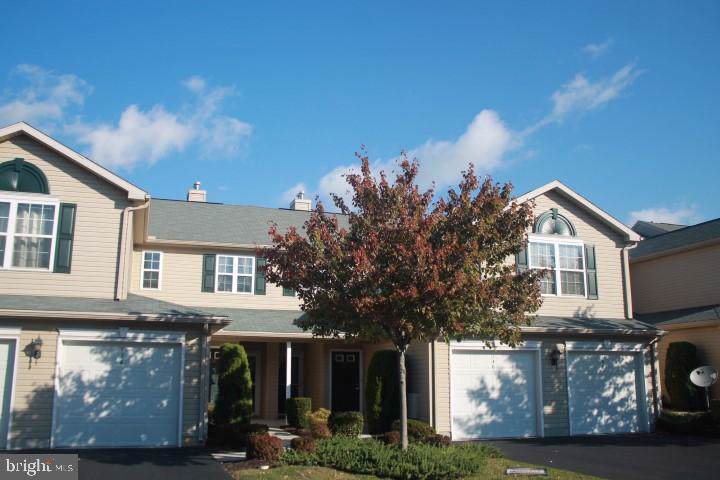 132 Cardinal Lane - Photo 1