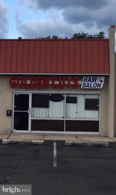 200-216 Street Road - Photo 1