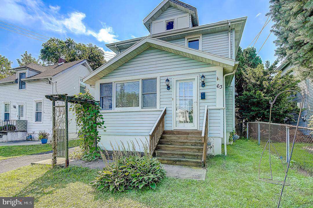 63 Crescent Avenue - Photo 1