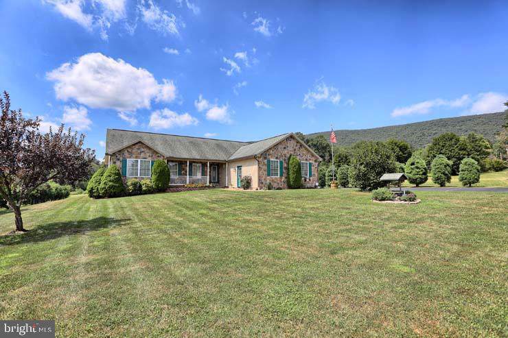 77 Maple Road - Photo 1