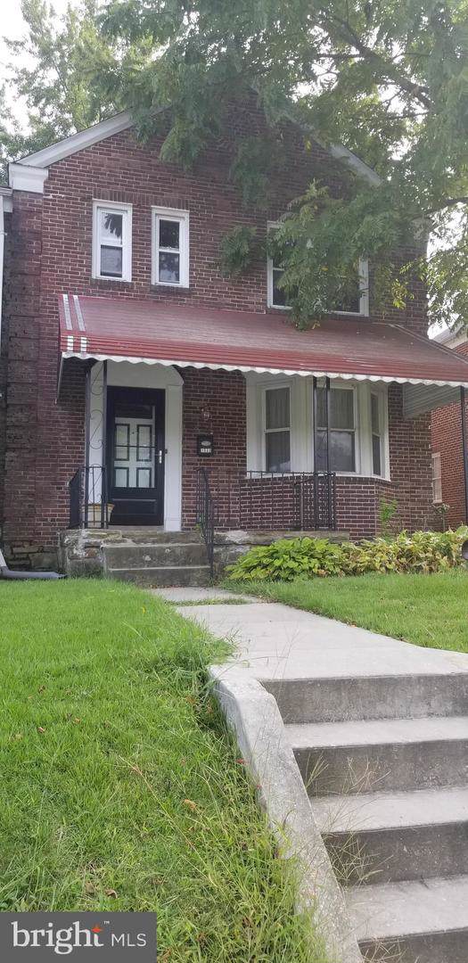 1533 Kingsway Road - Photo 1