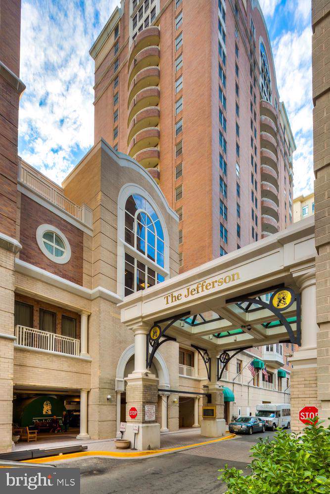 900 Taylor Street - Photo 1