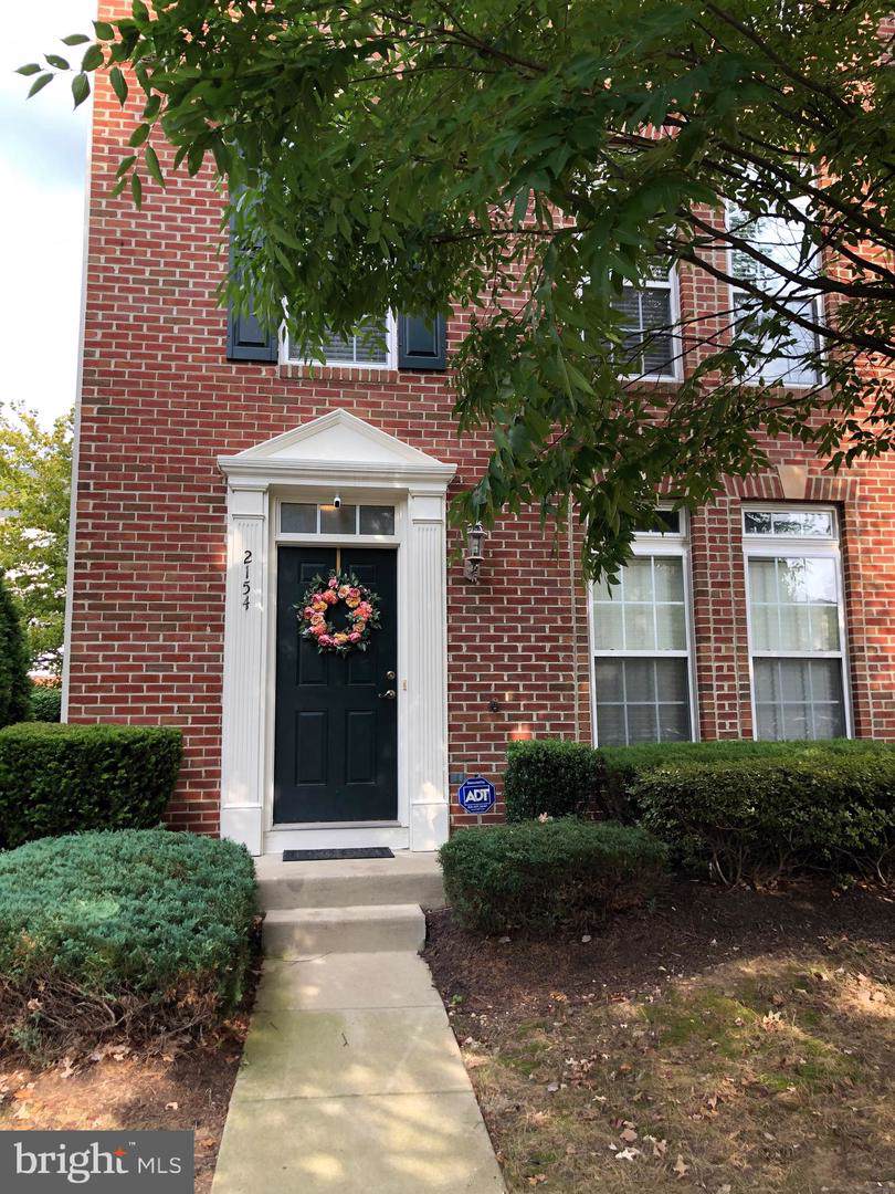 2154 Abbottsbury Way - Photo 1