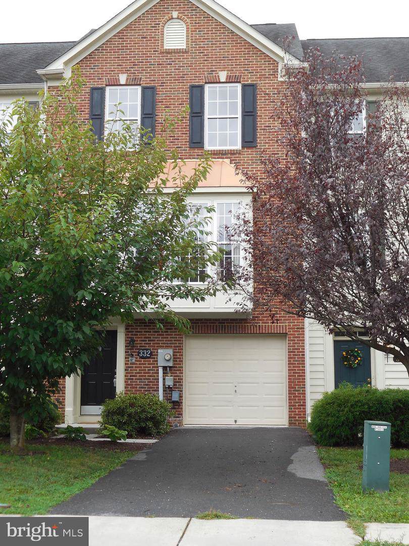 332 Lantern Lane - Photo 1