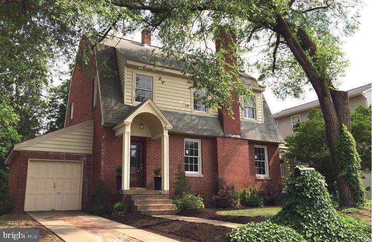 918 William Street - Photo 1