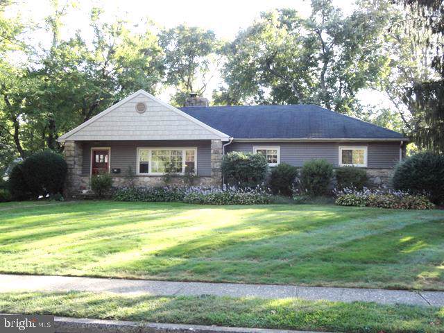 56 Chapman Avenue - Photo 1