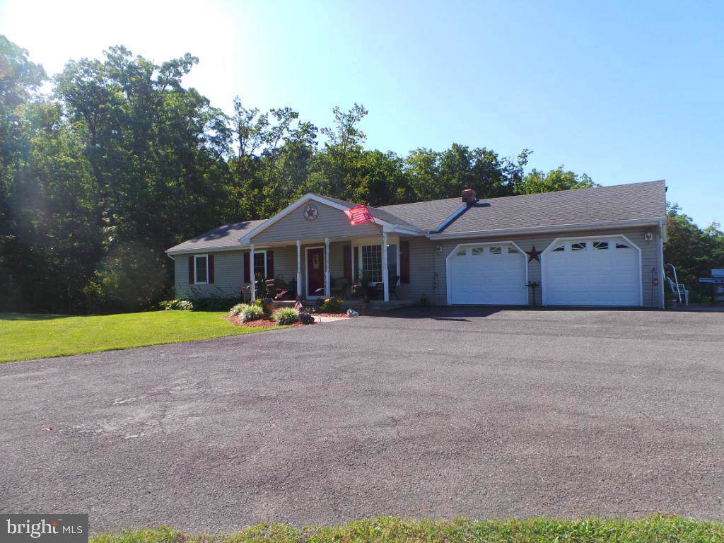 1424 Eppinger Rd - Photo 1