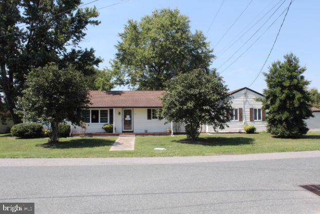 102 Queen Street - Photo 1