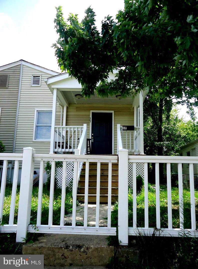 37 Reed Avenue - Photo 1 37 Reed Avenue - Photo 1