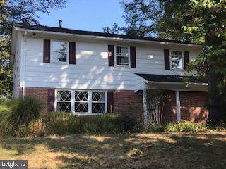 1008 Broadmore Circle - Photo 1