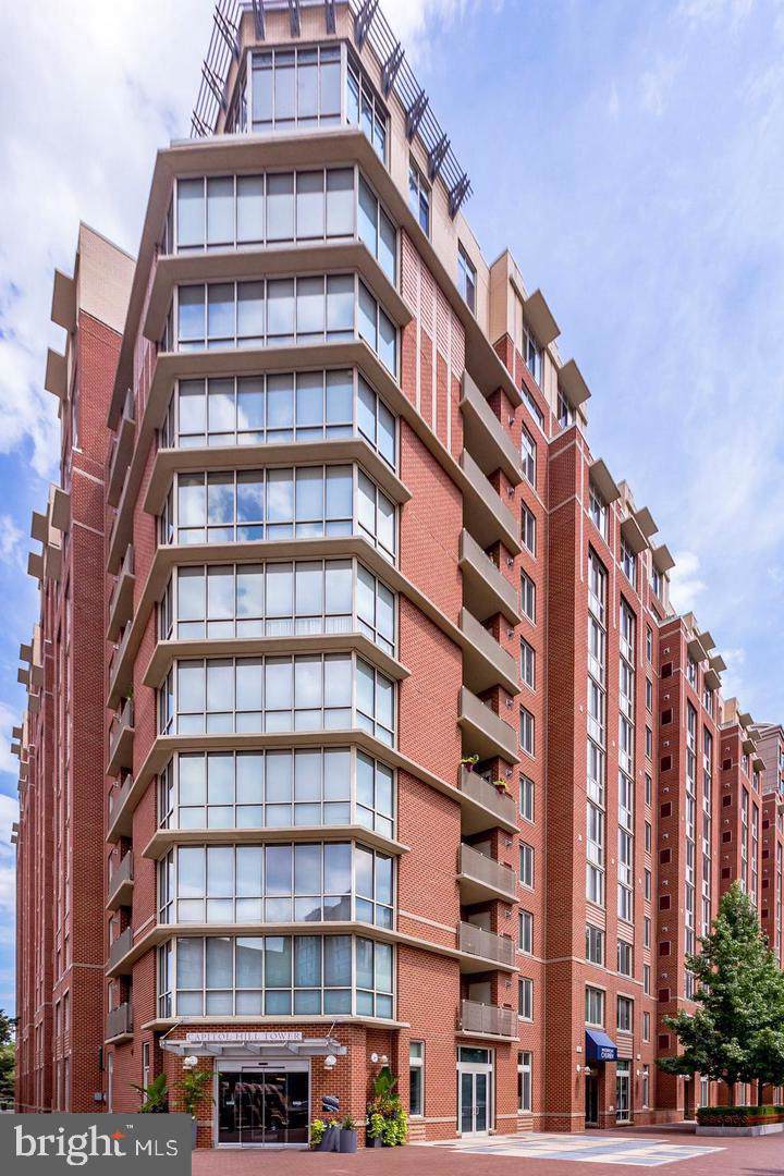 1000 New Jersey Avenue - Photo 1