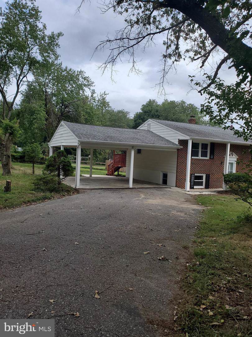 402 Aurora Drive - Photo 1