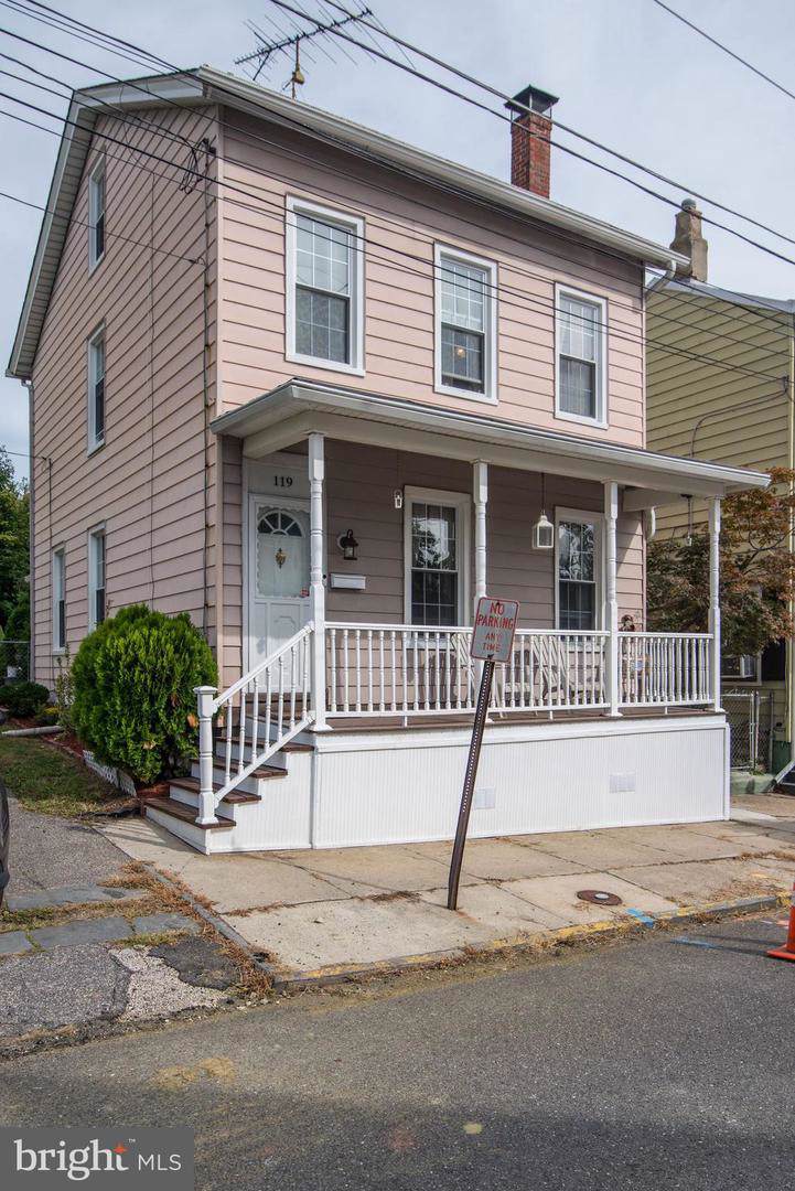 119 Pearl Street - Photo 1