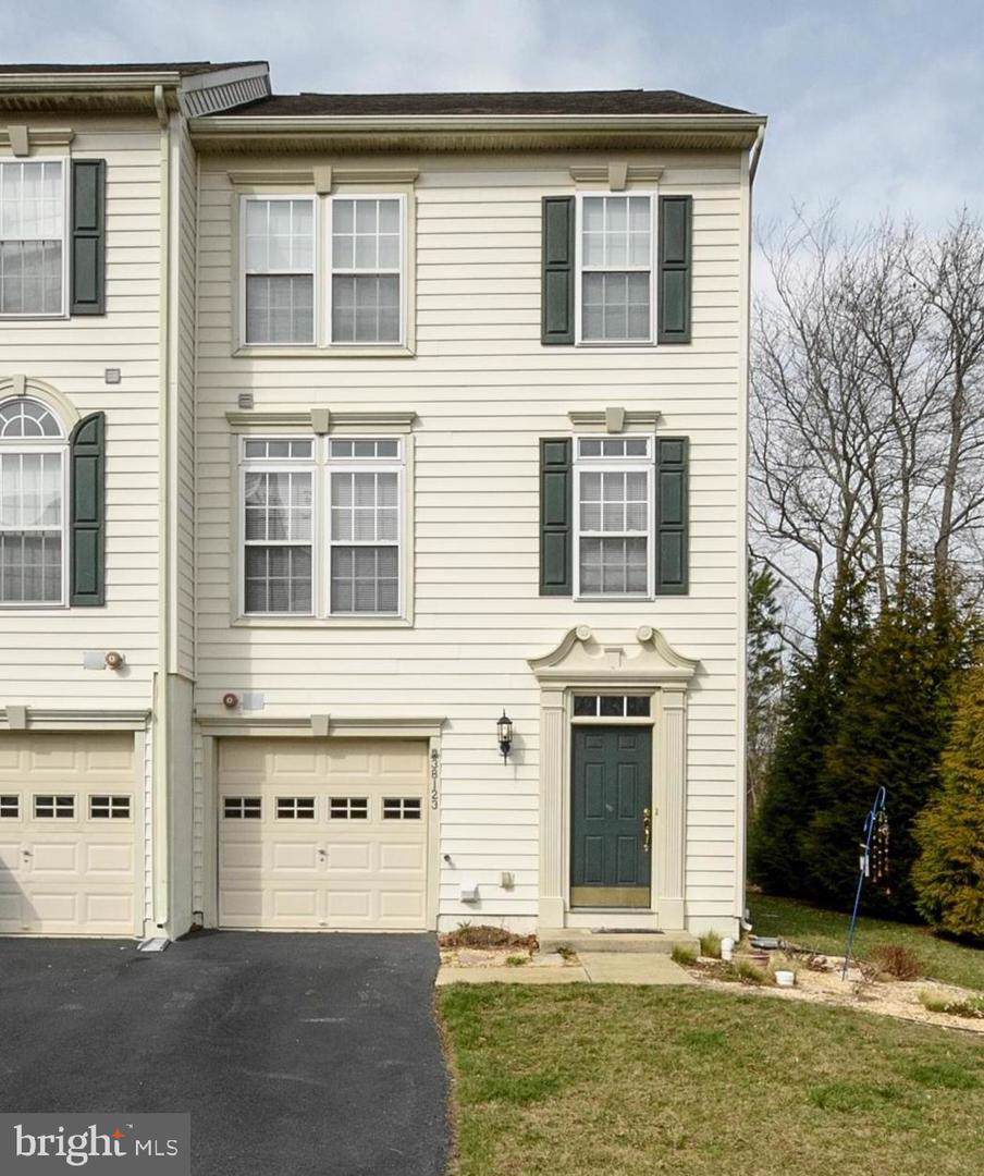 38123 Chester Lane - Photo 1