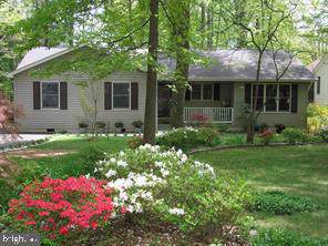 333 Stratford Circle - Photo 1