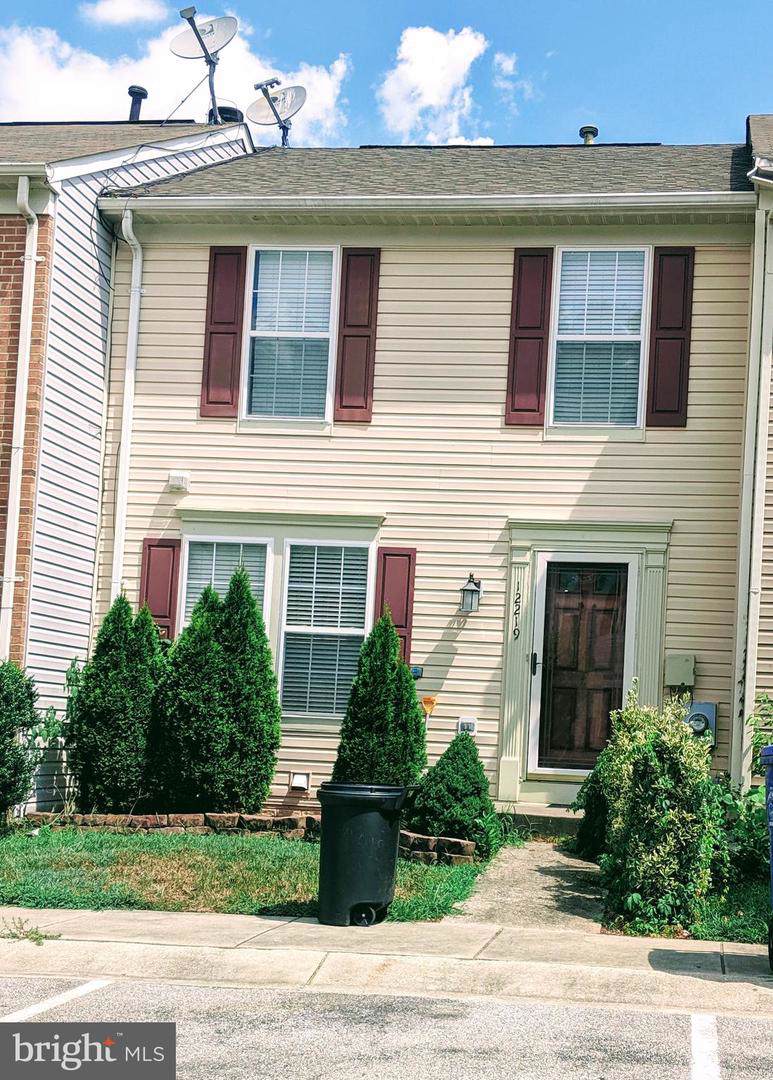 12219 Sweetwood Place - Photo 1