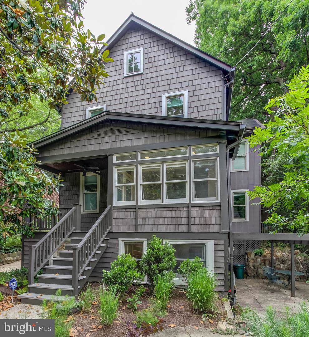 332 Lincoln Avenue - Photo 1