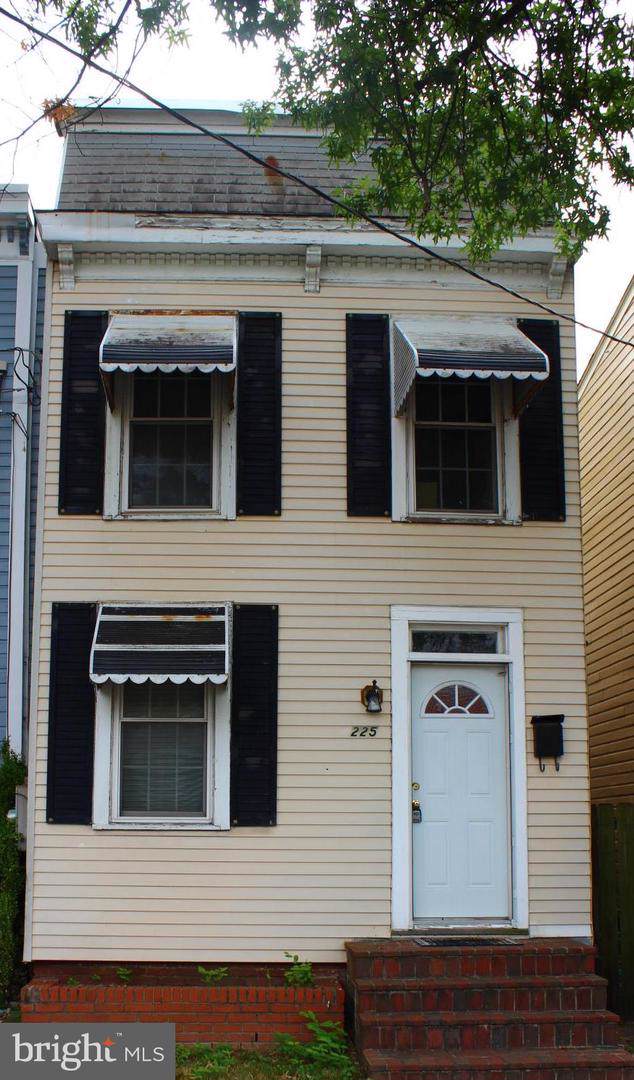 225 West Street - Photo 1