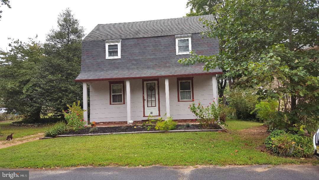 40 Walnut Street - Photo 1