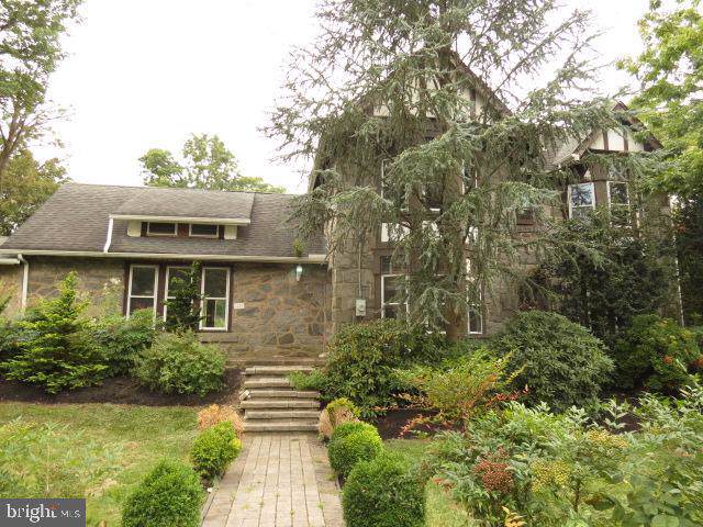 1421 Swarthmore Avenue - Photo 1