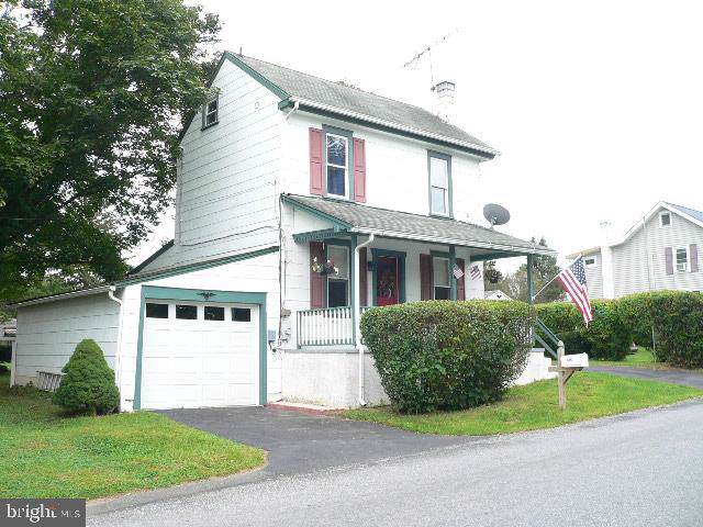 614 Maple Street - Photo 1