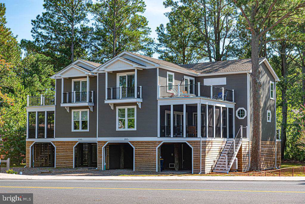 890 Garfield Parkway - Photo 1