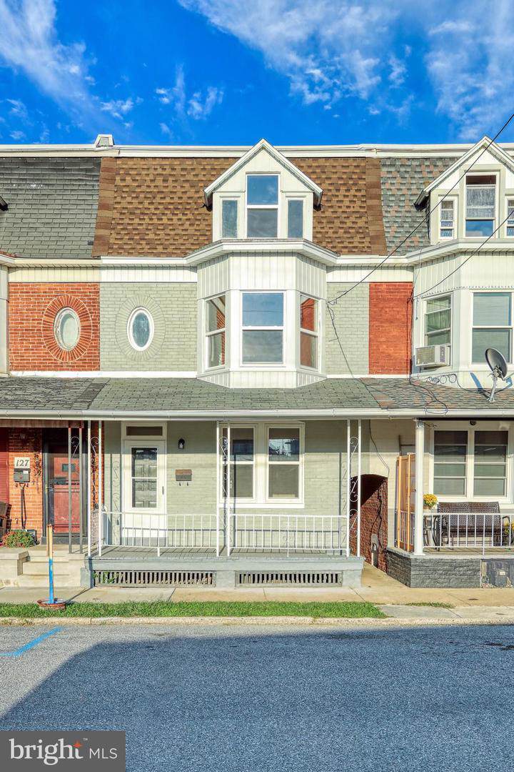 129 East Street - Photo 1