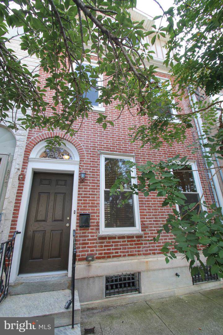 905 5TH Street - Photo 1