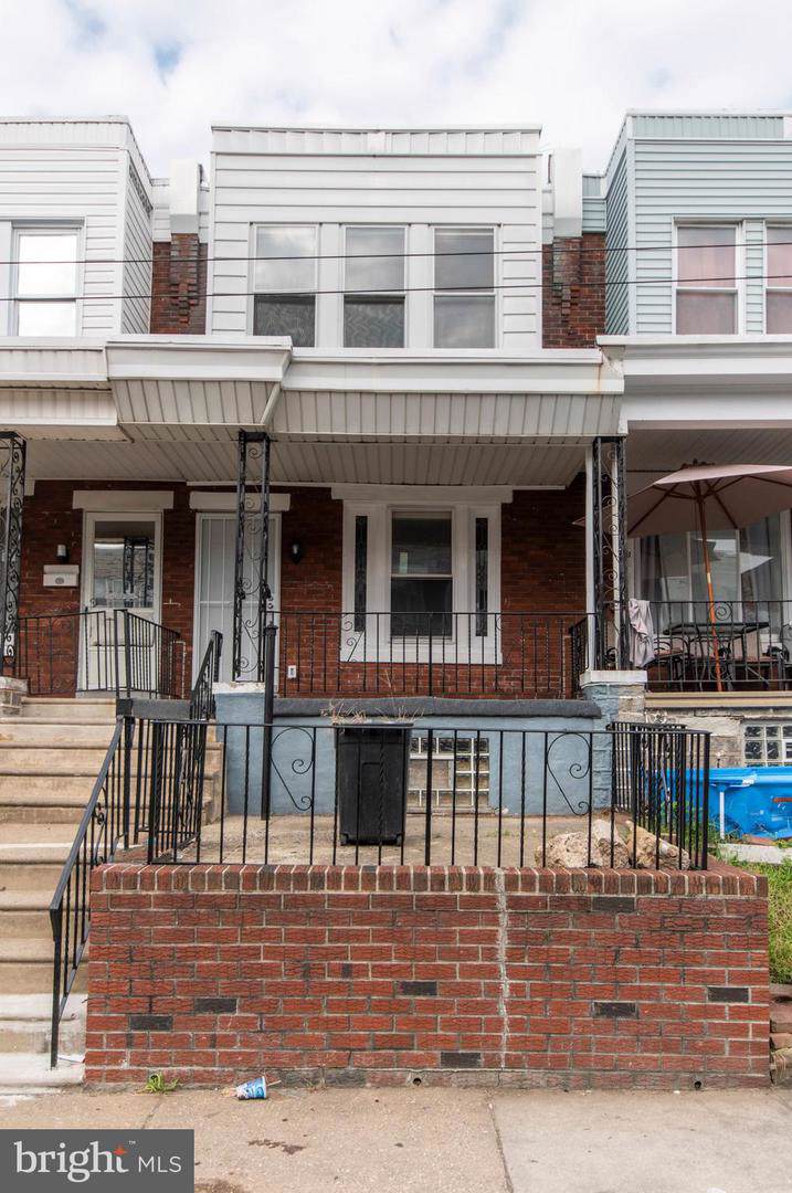 3922 Glendale Street - Photo 1
