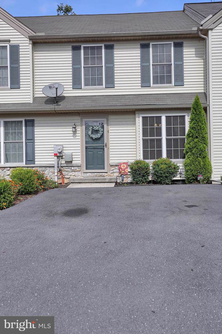 4 Woodmyre Lane - Photo 1