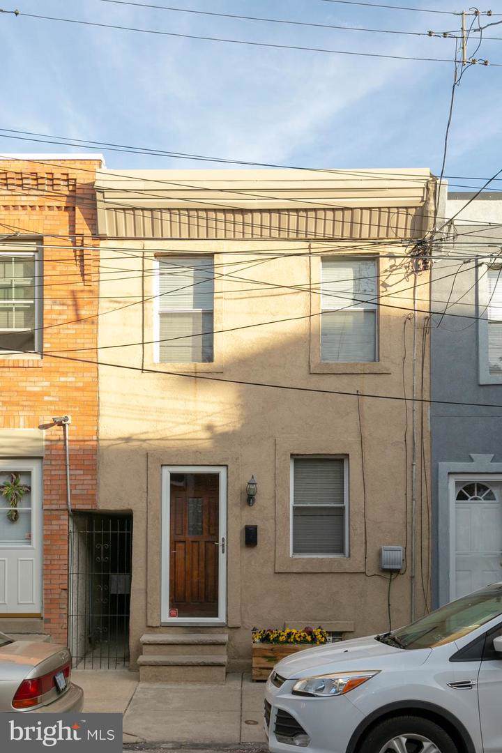 2635 Mercer Street - Photo 1