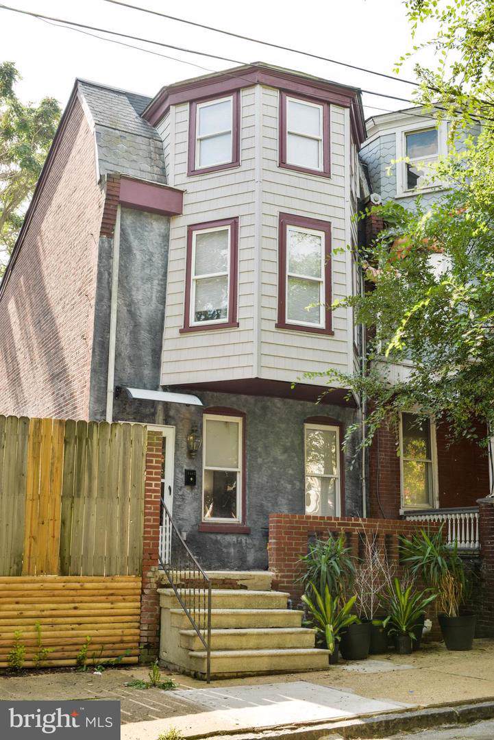 1102 7TH Street - Photo 1