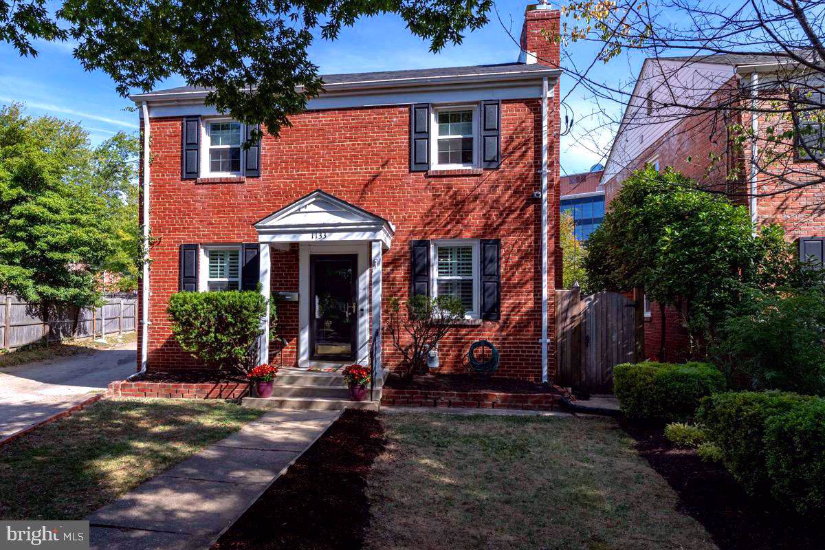 1133 Kalmia Road - Photo 1