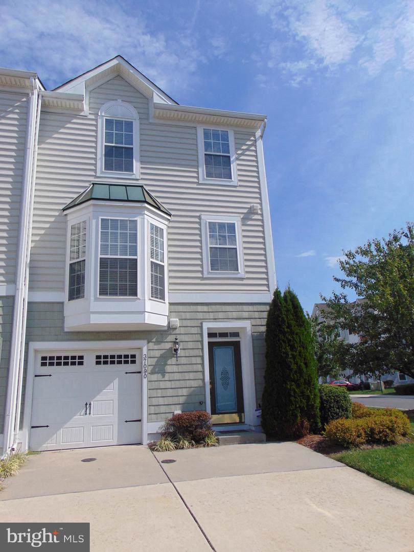37090 Turnstone Circle - Photo 1