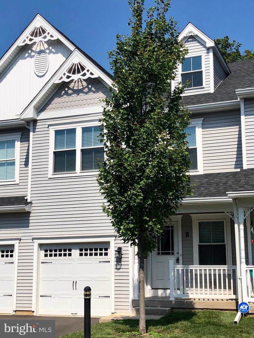 400 York Road - Photo 1