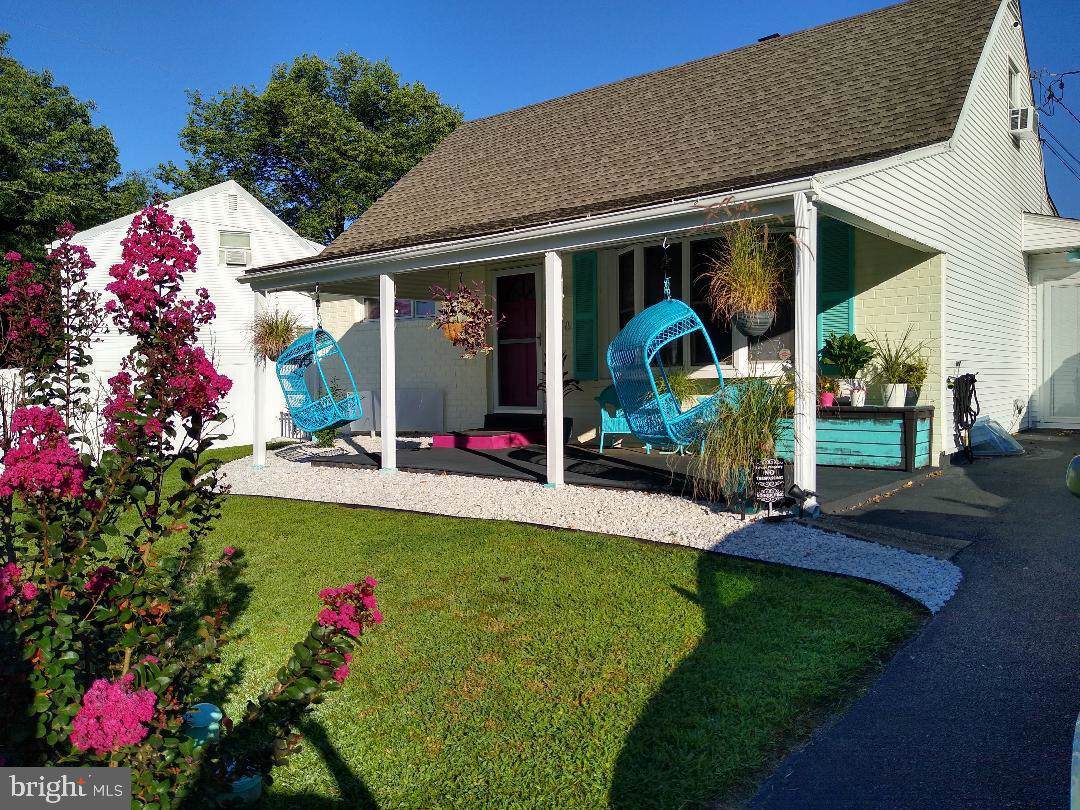308 Crossfield Road - Photo 1