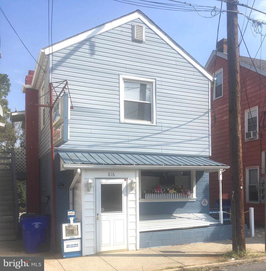 816 Potomac Street - Photo 1 816 Potomac Street - Photo 1