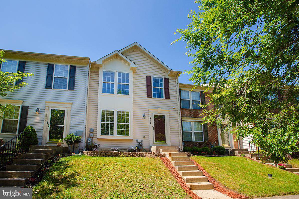 5231 Abbeywood Court - Photo 1