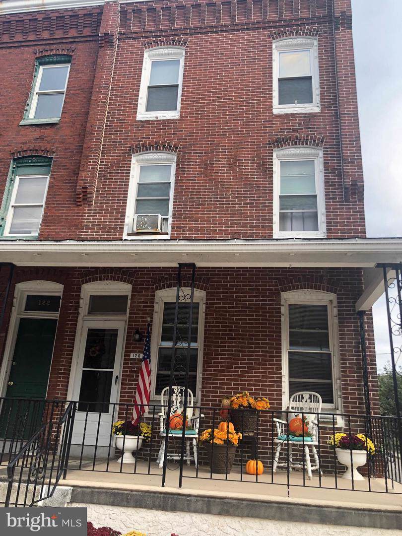 120 Noble Street - Photo 1