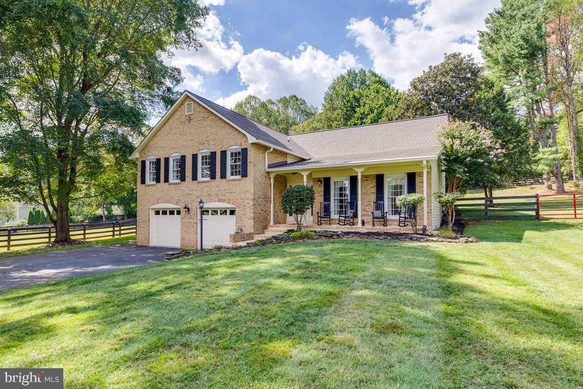 5417 Bears Lane - Photo 1