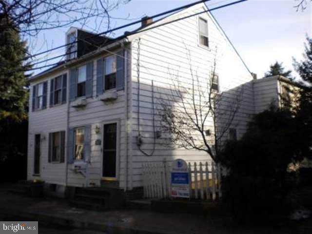 622 Showers Street - Photo 1